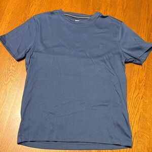 DKNY Men's small Slate Blue Short Sleeve Tee